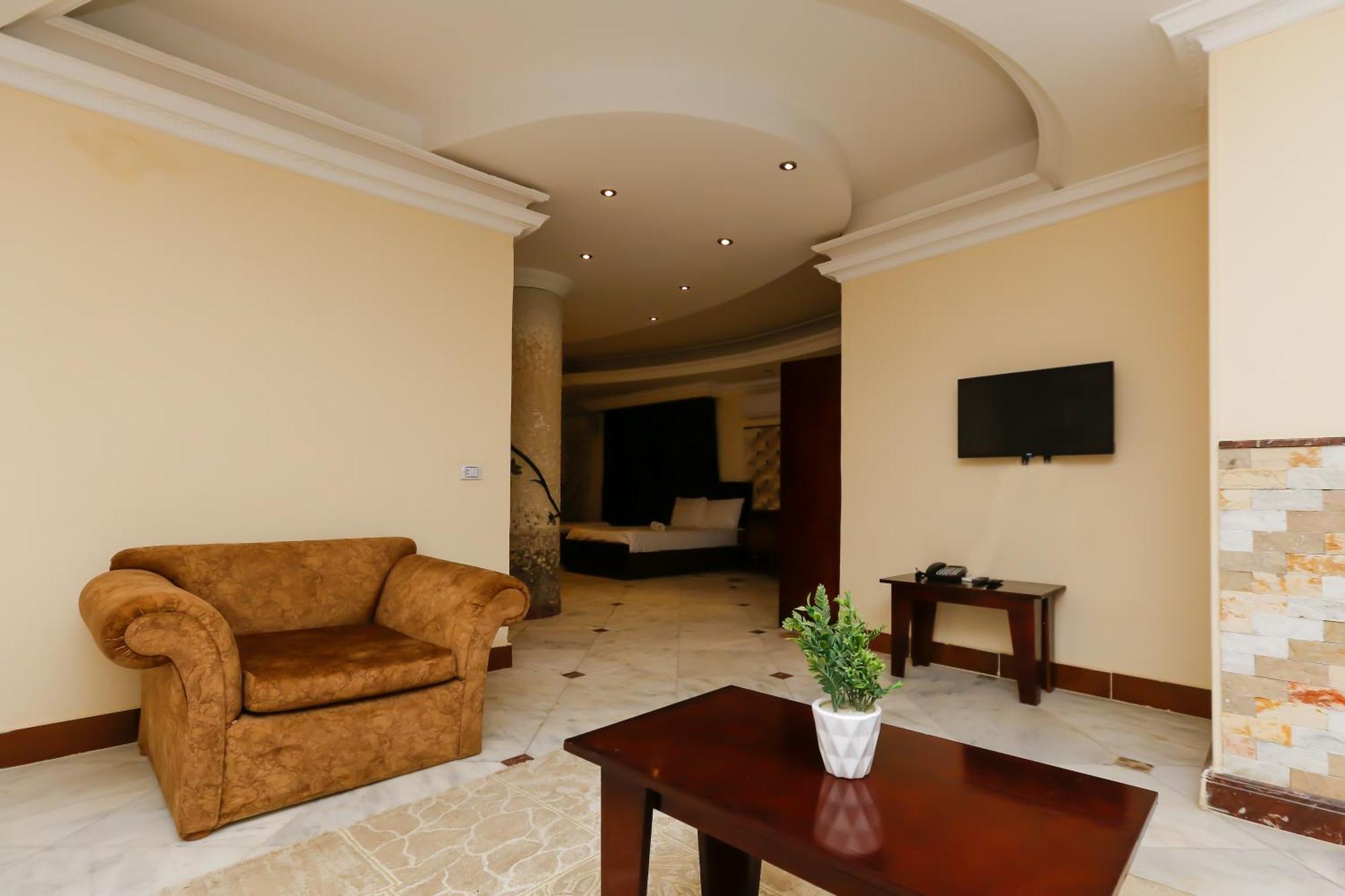 Turquoise Pyramids Palace 4*
