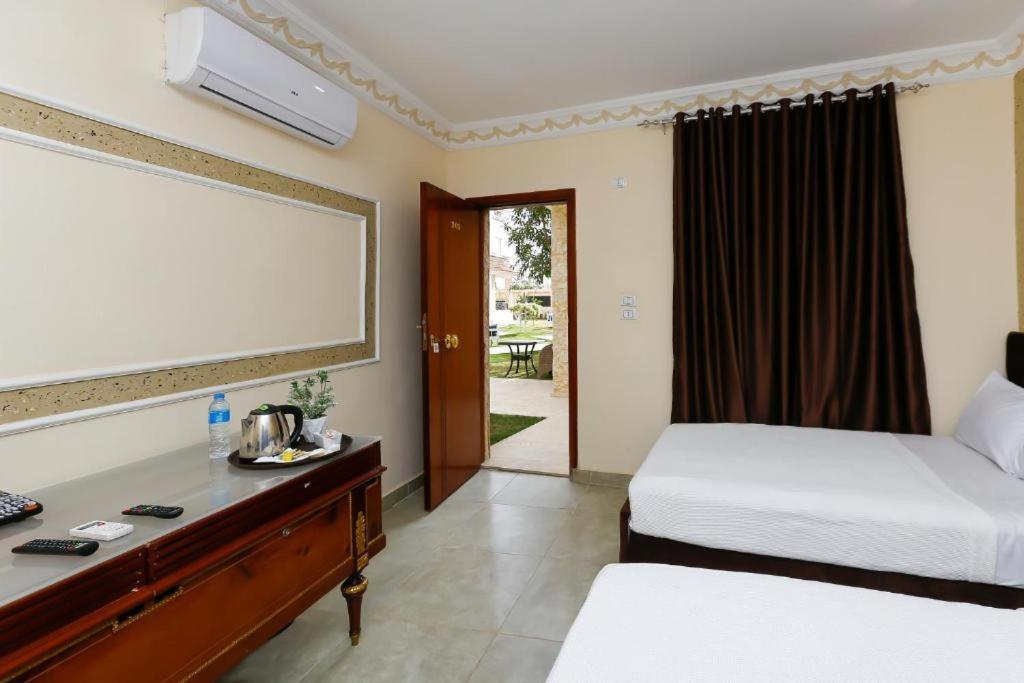Otel Turquoise Pyramids Palace 4*