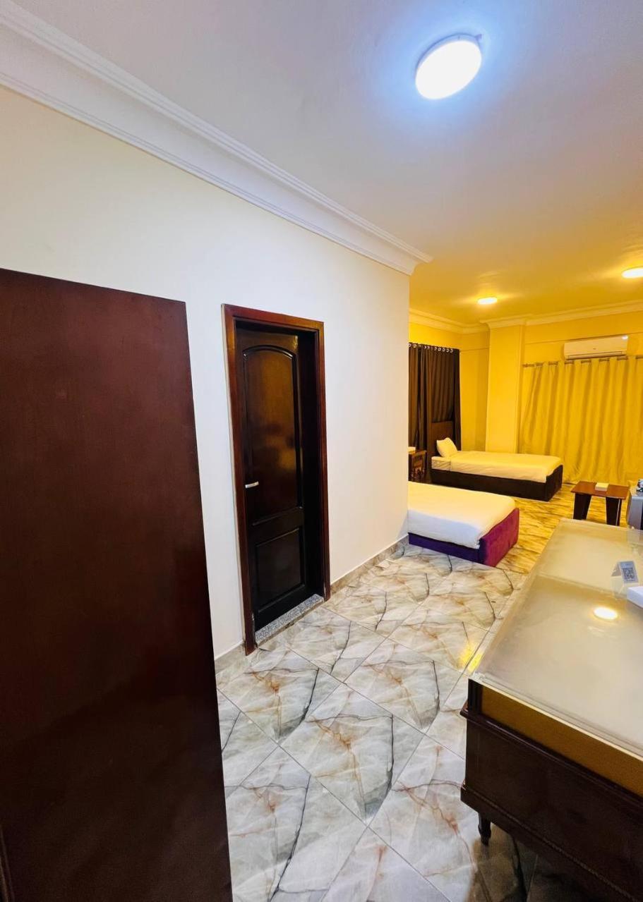 Otel Turquoise Pyramids Palace Giza