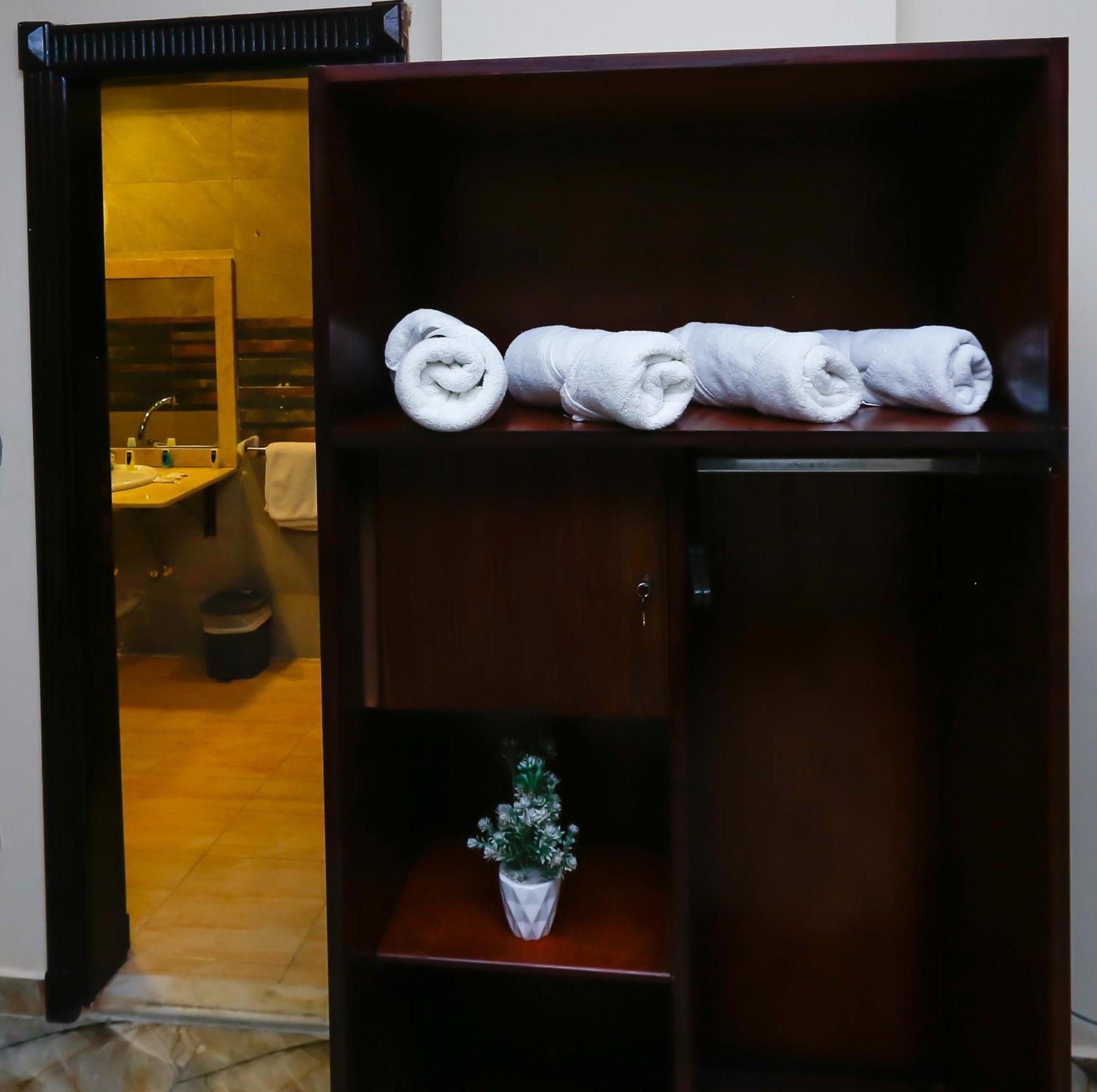 Otel Turquoise Pyramids Palace Giza